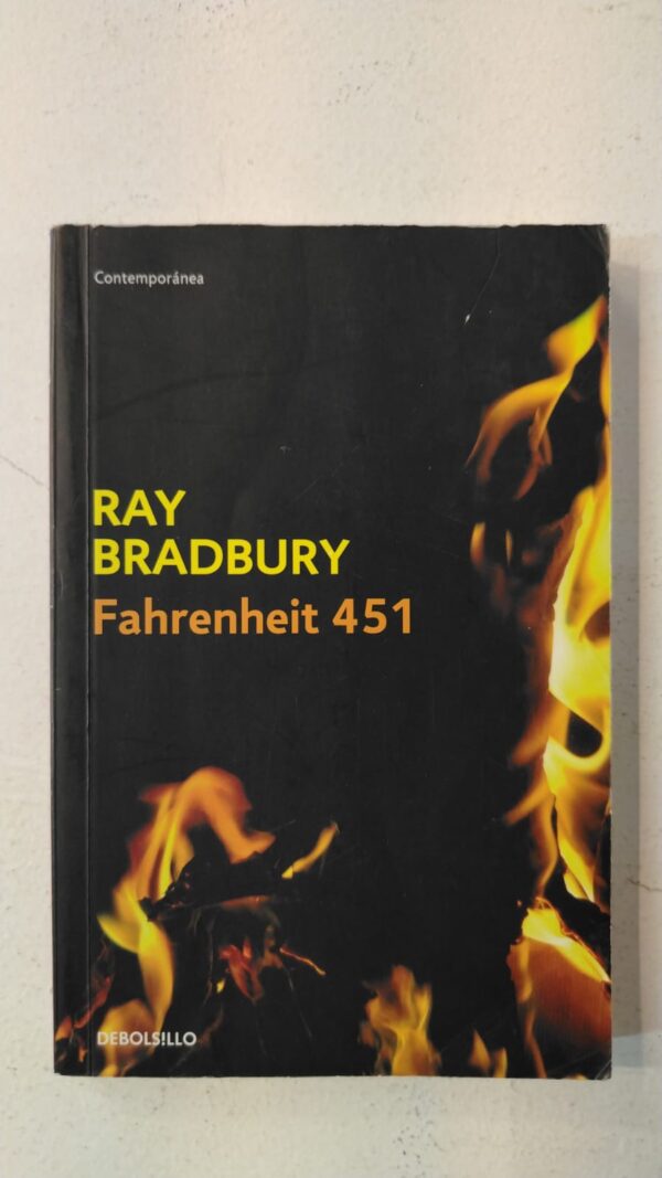 WhatsApp Image 2025-07-09 at 1.01.03 PM (4) Fahrenheit 451 - Ray Bradbury